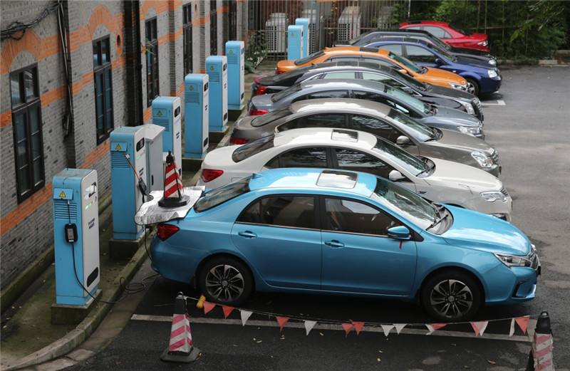 新能源汽車9月銷量同比增幅達(dá)67.7% 帶動(dòng)乘用車整體銷量